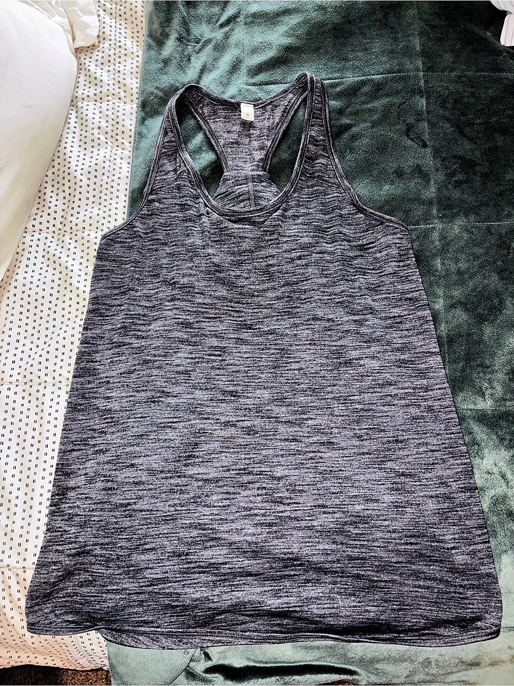 lululemon Racerback Tank Top in Gray Size 2 Like New